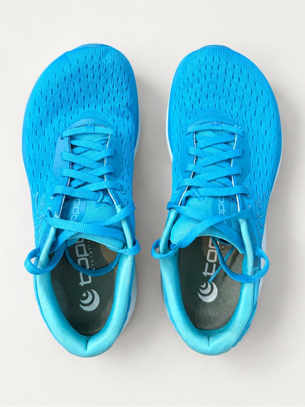 Topo Athletic Women’s Shoes Blue/Sky Size 8.5